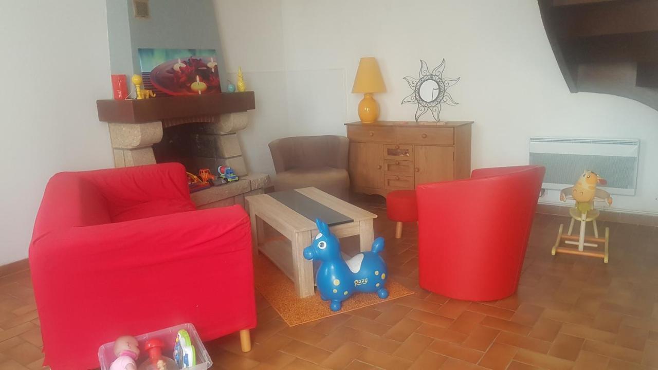 Au Rayon De Soleil Villa Tredias ภายนอก รูปภาพ